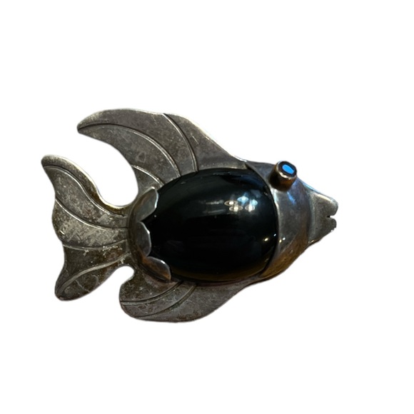Vintage Jewelry - Vintage Nilsson Sterling 14K Gold Onyx Fish Brooch/Pendant